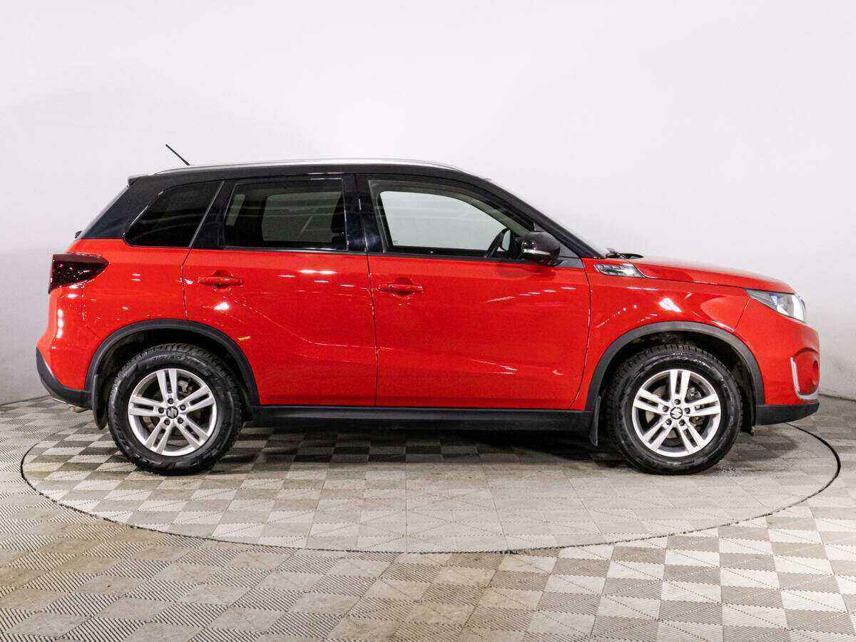 Б/У Сузуки Витара 2021 года. Фото: #3