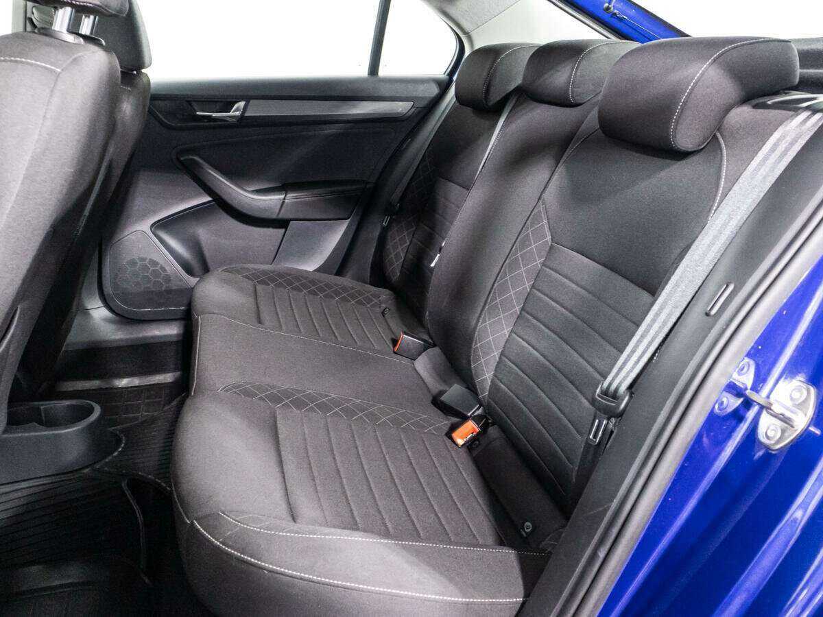 Б/У Шкода Рапид 2017 года. Фото: #9