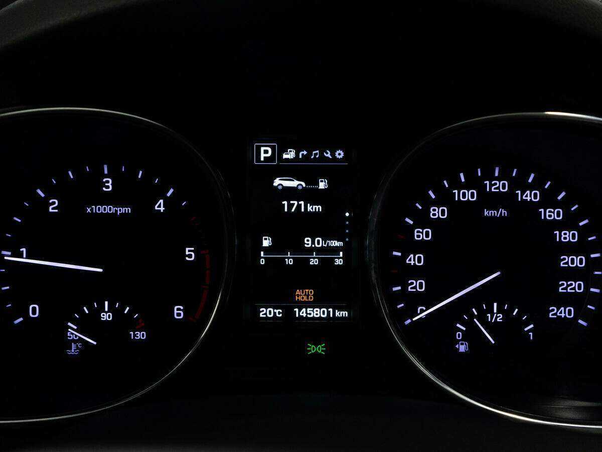 Б/У Хендай Санта Фе 2016 года. Фото: #11