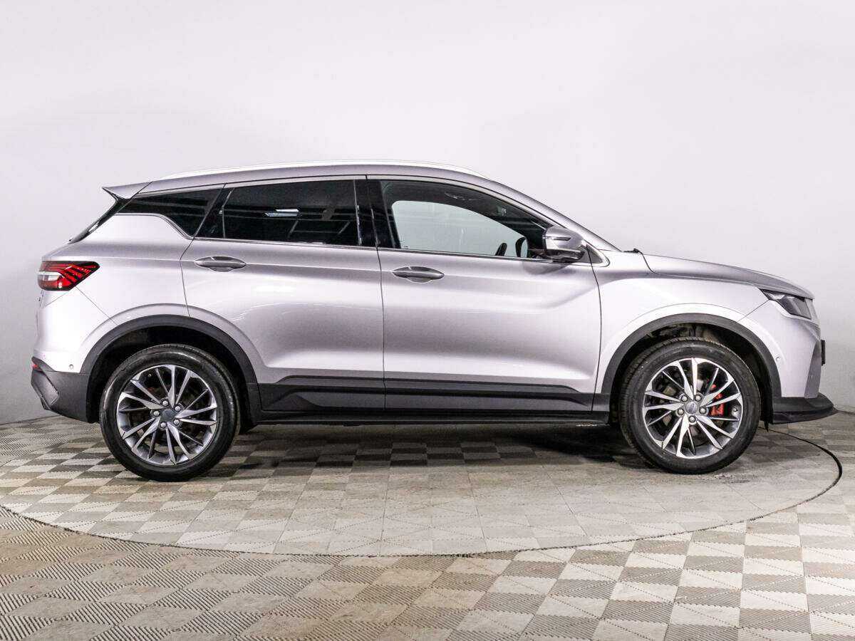 Б/У Джили Кулрэй 2023 года. Фото: #3