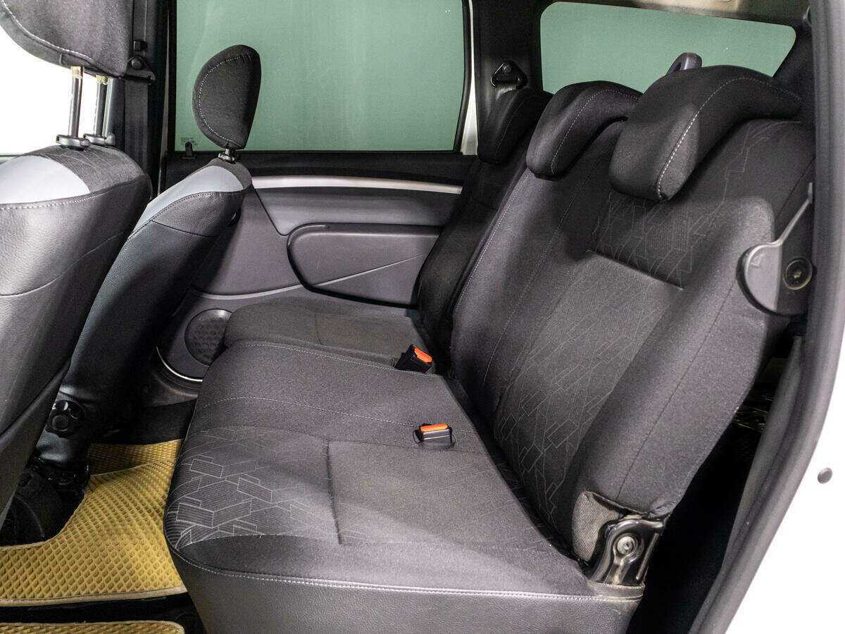 Lada (ВАЗ) Largus 2019 года с пробегом. Фото: #9