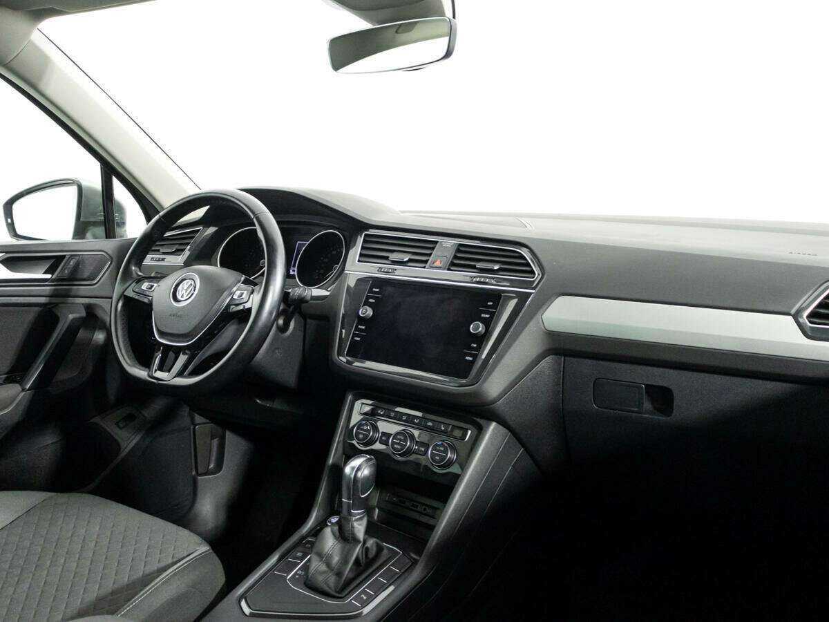 Volkswagen Tiguan 2019 года с пробегом. Фото: #8