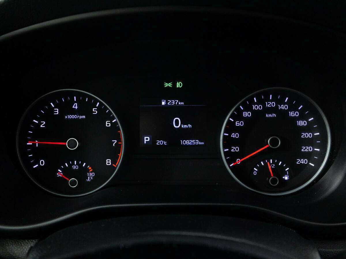 Б/У Киа Спортейдж 2020 года. Фото: #11