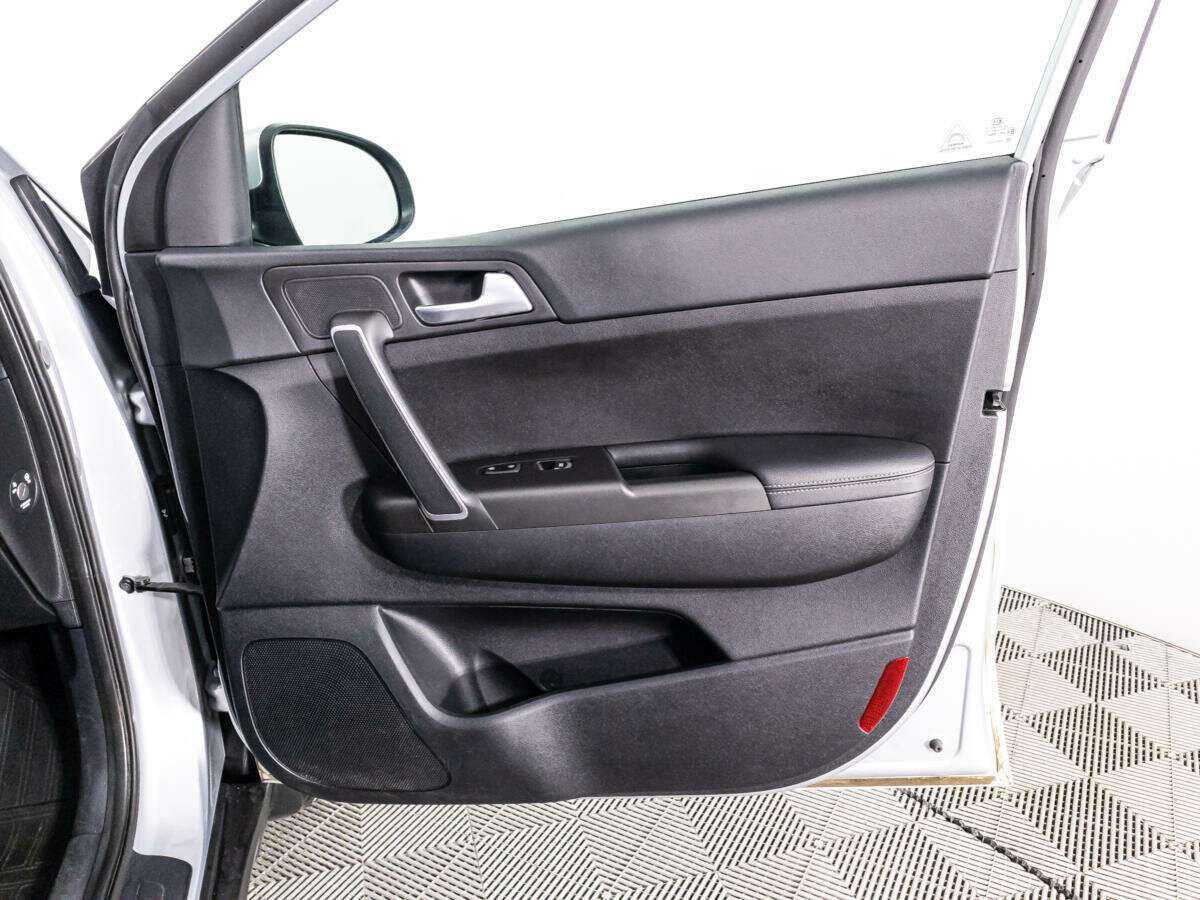 Б/У Киа Спортейдж 2020 года. Фото: #26