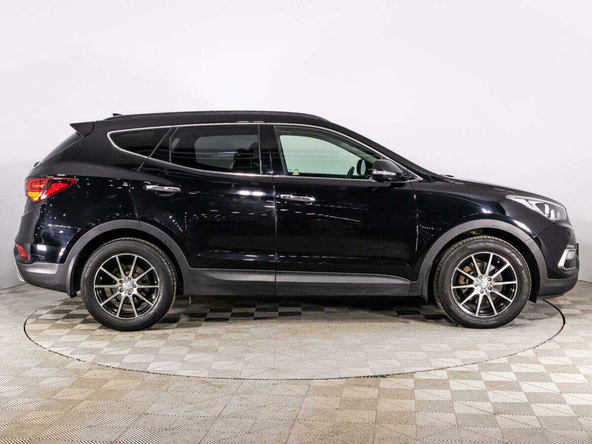 Б/У Хендай Санта Фе 2017 года. Фото: #3