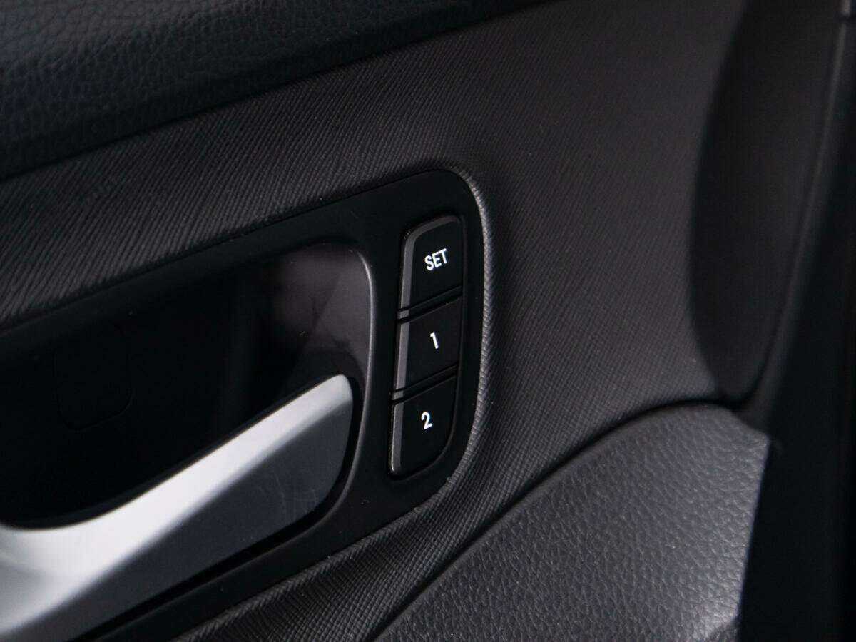 Б/У Хендай Санта Фе 2017 года. Фото: #14