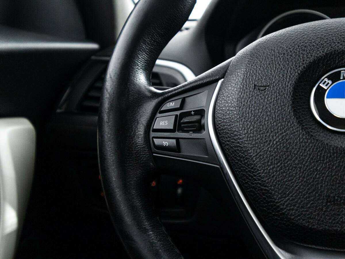 BMW 1 серии 2018 года с пробегом. Фото: #17