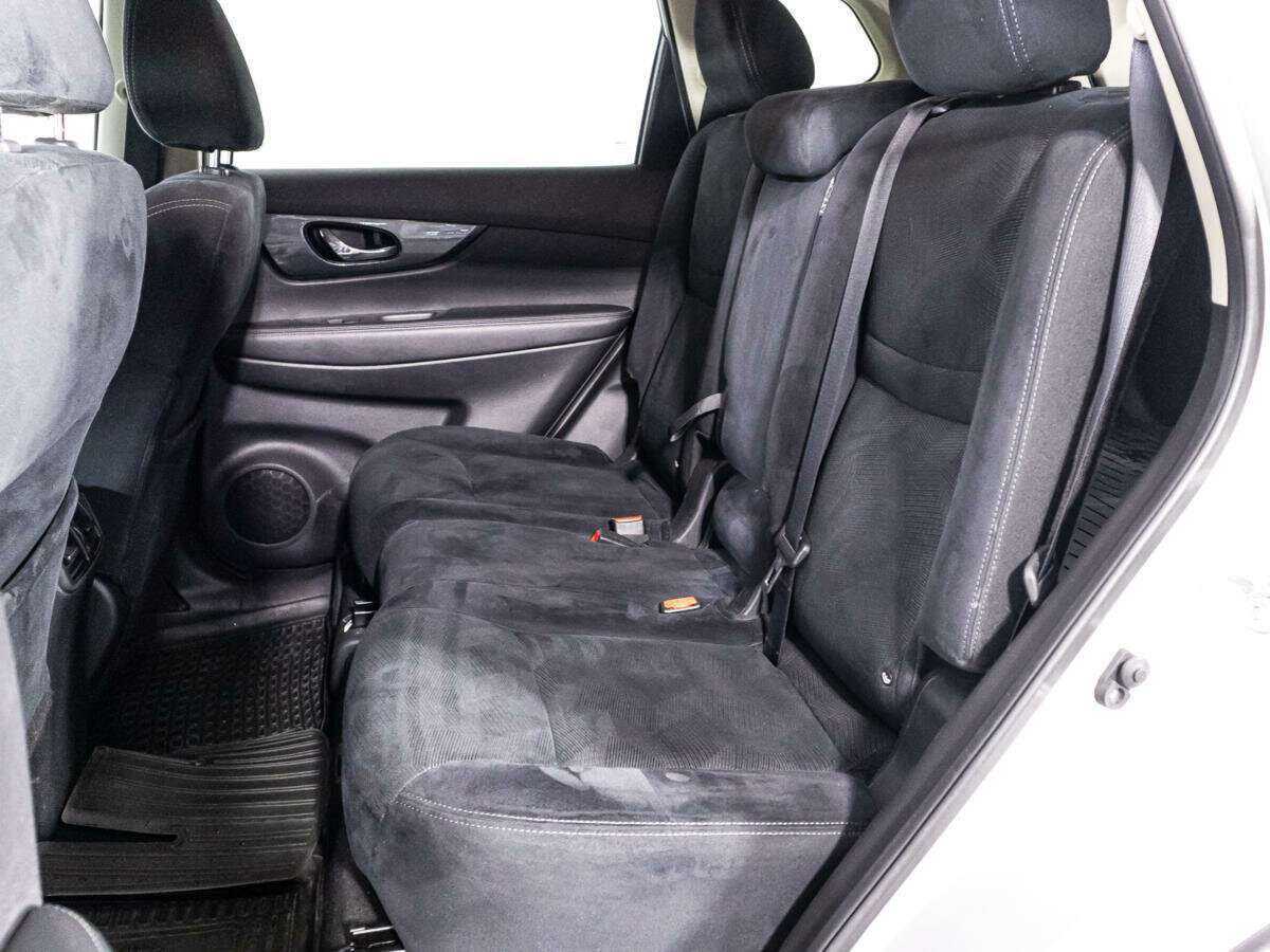 Б/У Ниссан Икс-Трейл 2016 года. Фото: #9