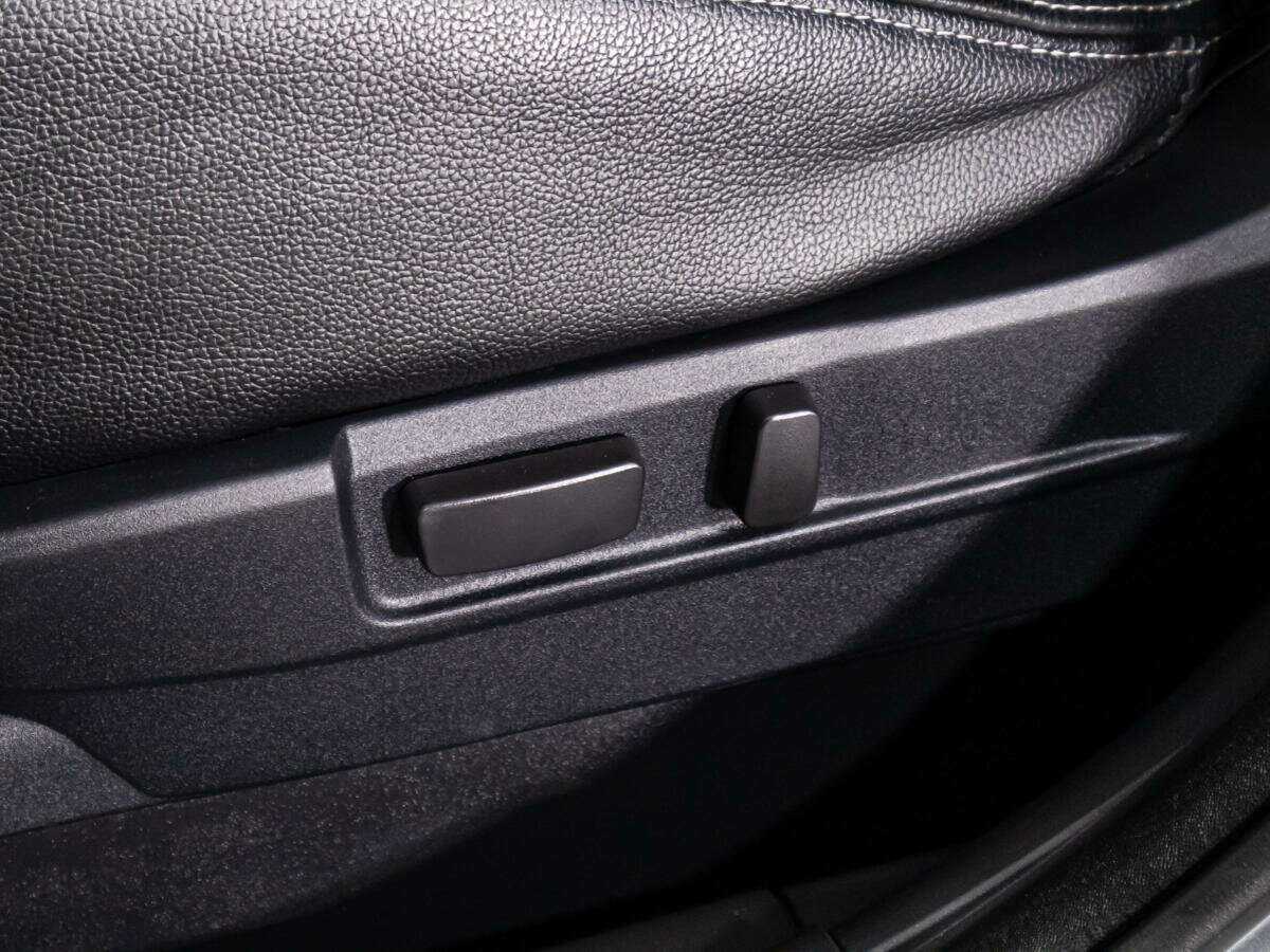 Б/У Митсубиши Оутлэндер 2017 года. Фото: #14