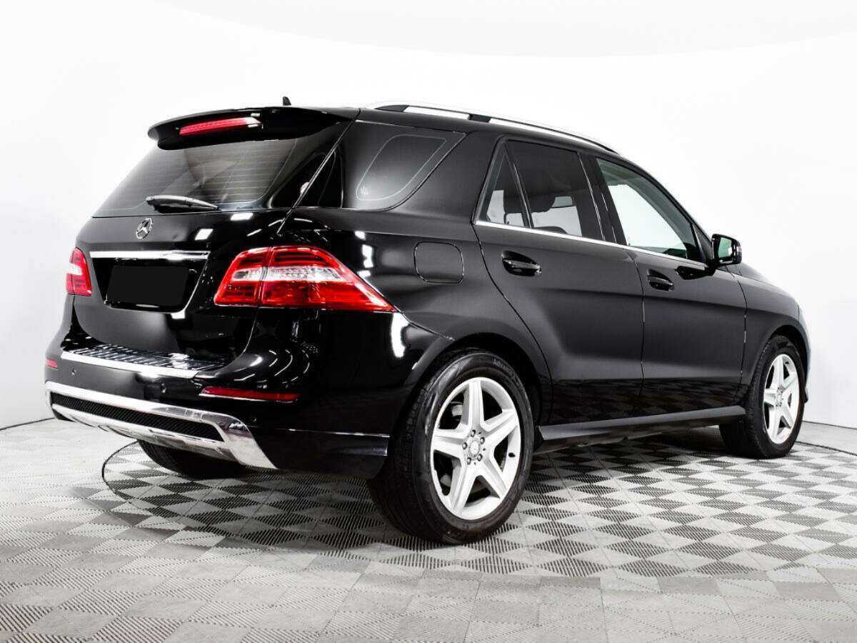 Mercedes-Benz M-Класс 2013 года с пробегом. Фото: #4