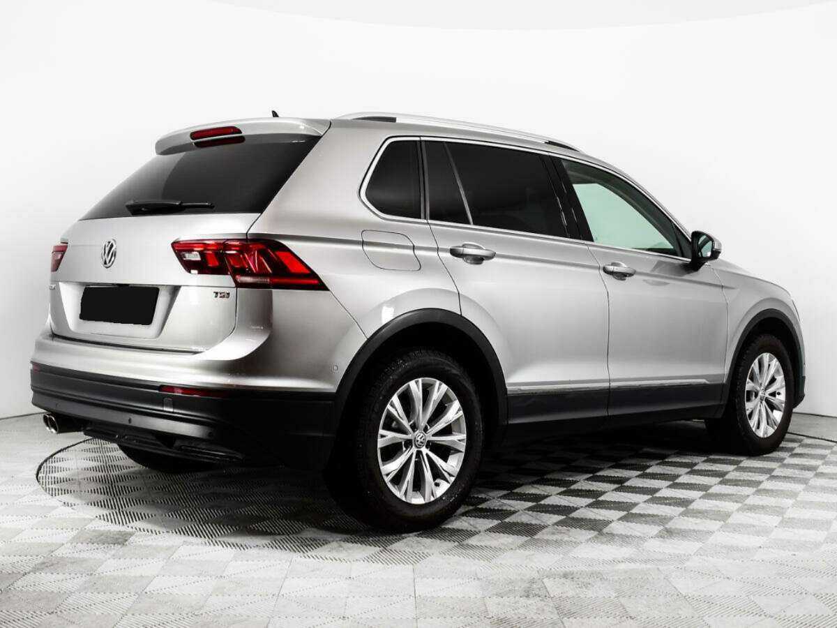 Б/У Фольксваген Тигуан 2017 года. Фото: #4