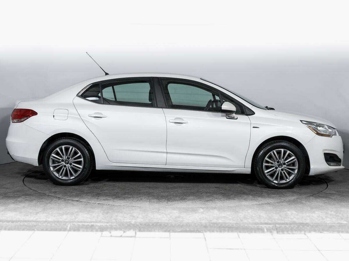 Citroen C4 2016 года с пробегом. Фото: #3