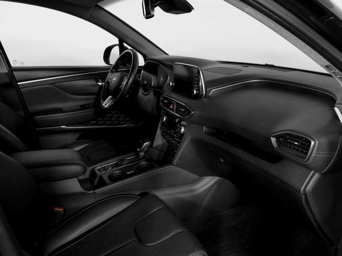 Hyundai Santa Fe 2019 года с пробегом. Фото: #8