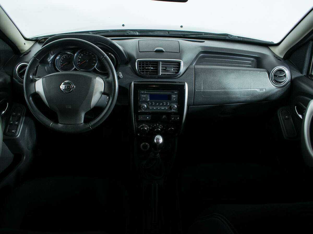 Б/У Ниссан Террано 2016 года. Фото: #11