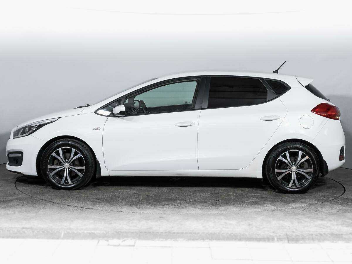 Б/У Киа Сид 2016 года. Фото: #7