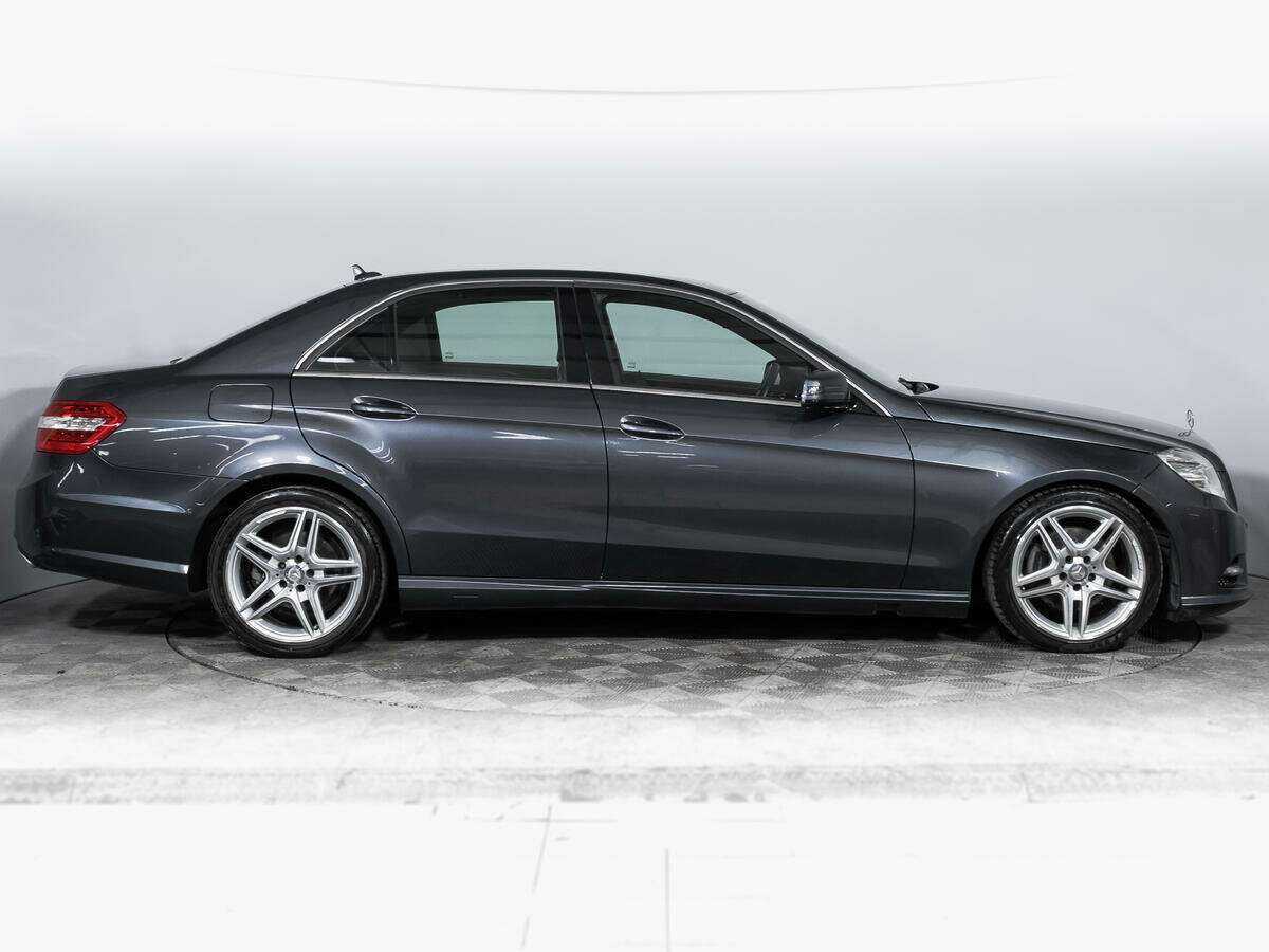 Mercedes-Benz E-Класс 2012 года с пробегом. Фото: #3