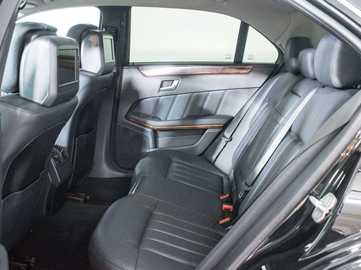 Mercedes-Benz E-Класс 2012 года с пробегом. Фото: #10