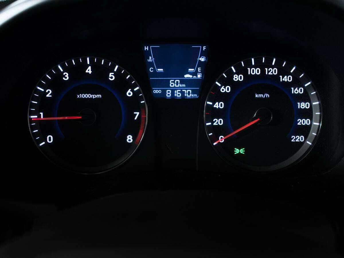 Б/У Хендай Солярис 2012 года. Фото: #10