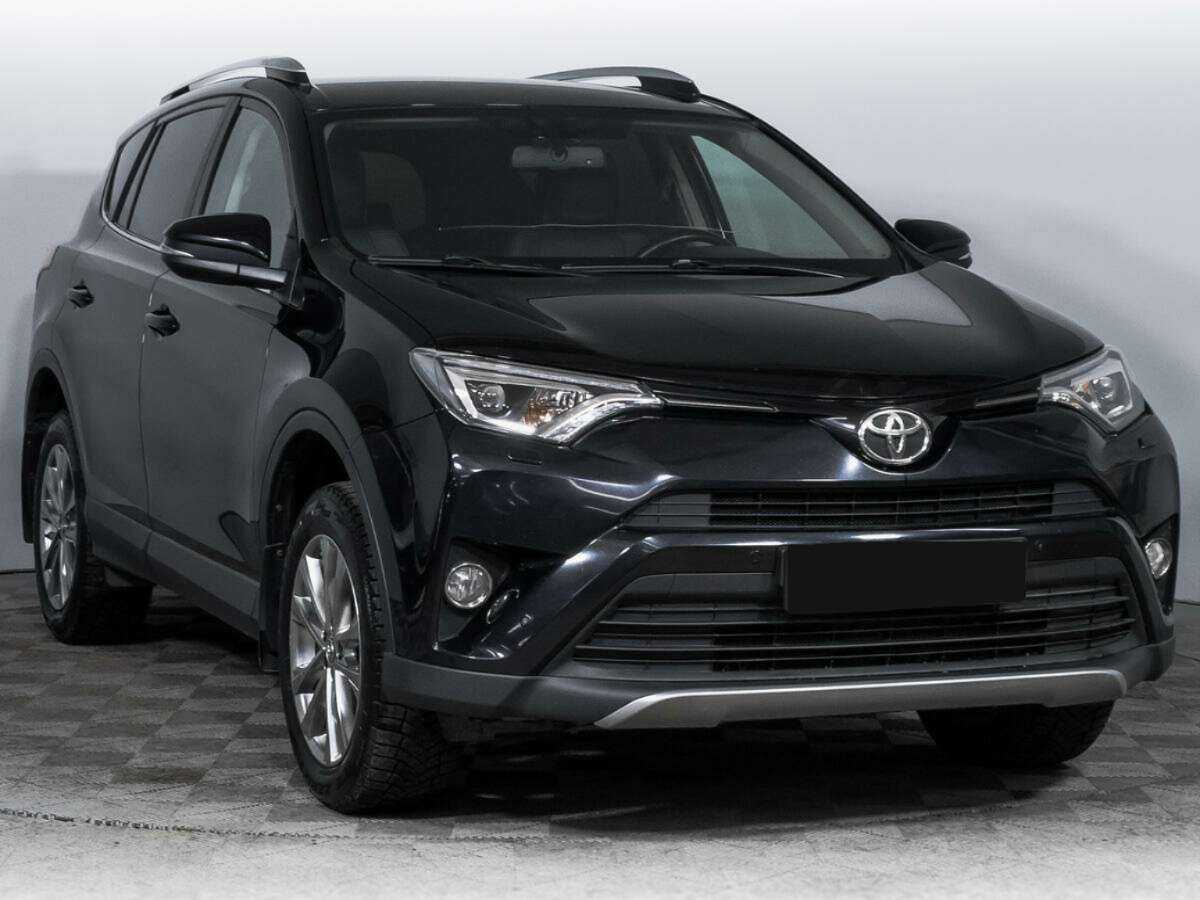 Toyota RAV4 2016 года с пробегом. Фото: #2