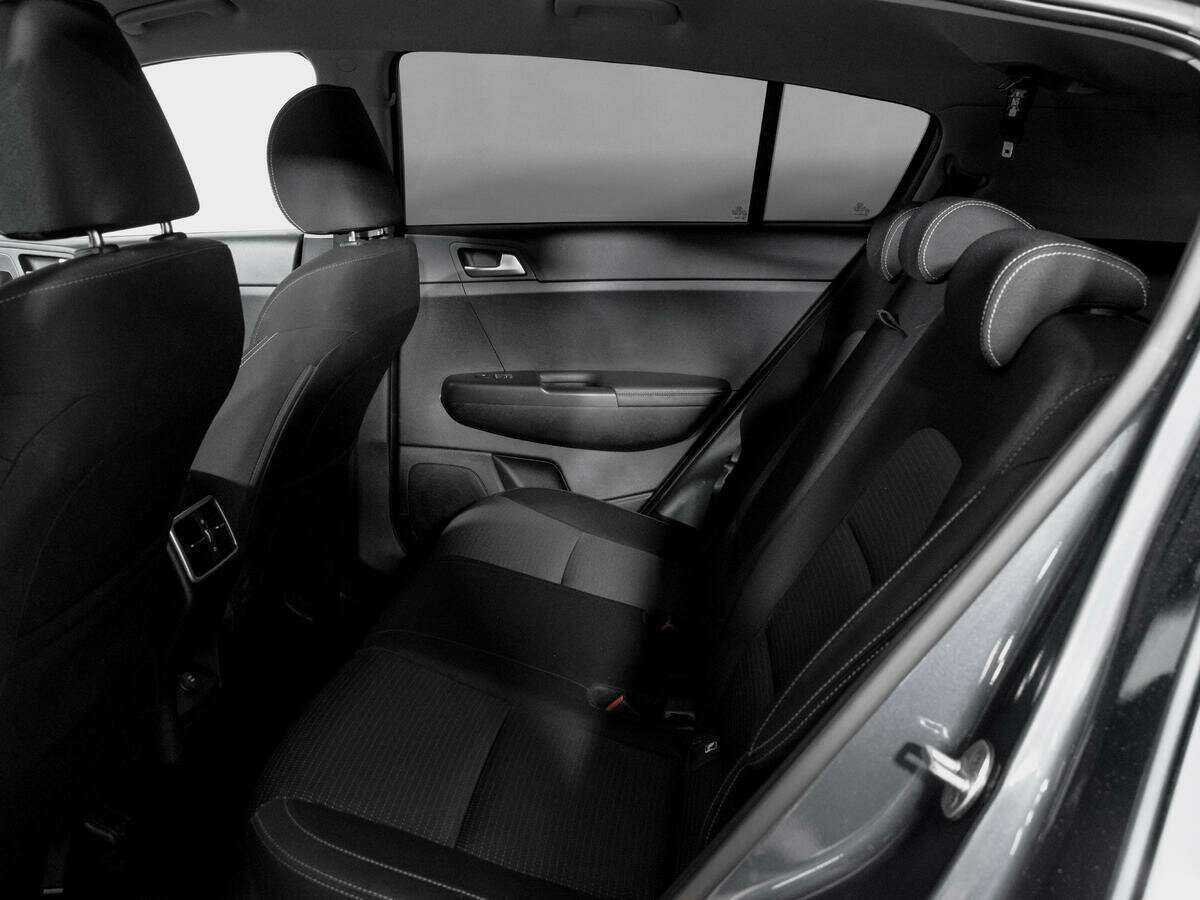 Б/У Киа Спортейдж 2020 года. Фото: #9