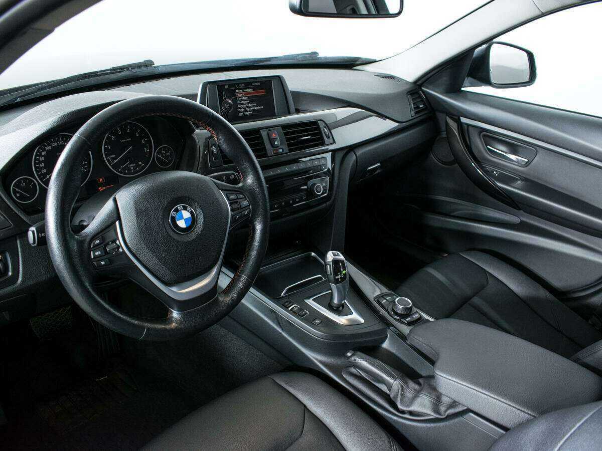 BMW 3 серии 2017 года с пробегом. Фото: #12