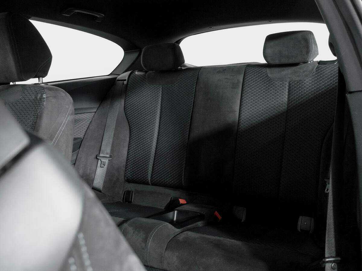 BMW 1 серии 2013 года с пробегом. Фото: #9