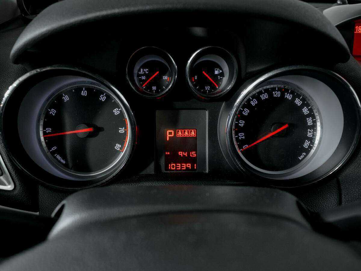 Б/У Опель Мокка 2014 года. Фото: #10