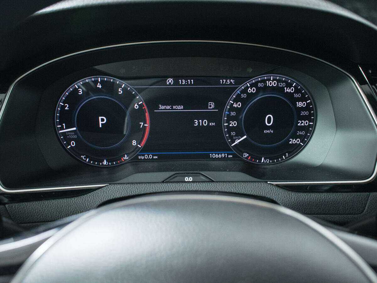 Б/У Фольксваген Пассат 2017 года. Фото: #9