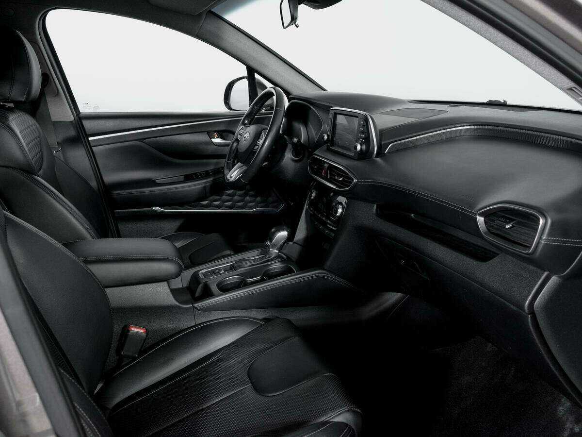 Hyundai Santa Fe 2018 года с пробегом. Фото: #8