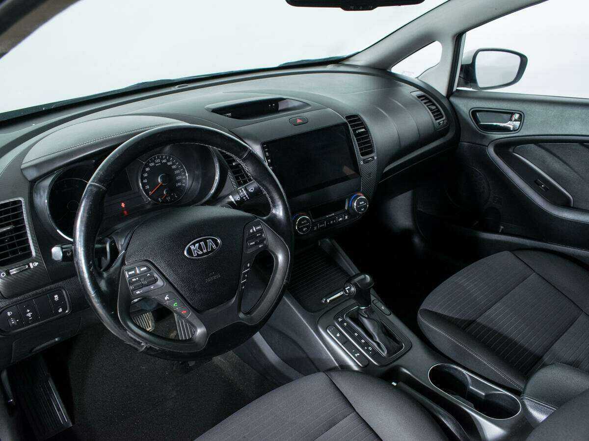 Б/У Киа Церато 2015 года. Фото: #12