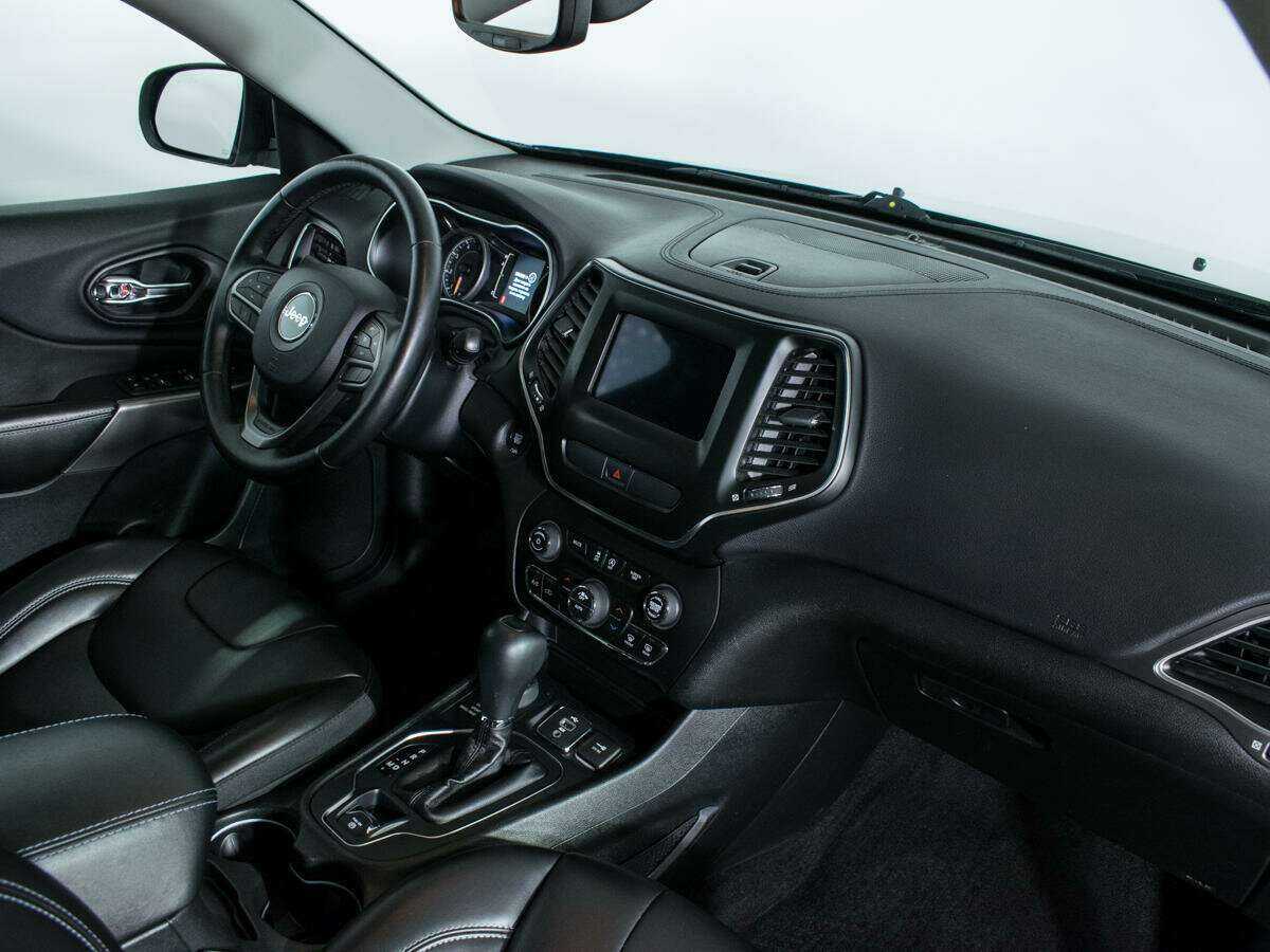 Jeep Cherokee 2018 года с пробегом. Фото: #8