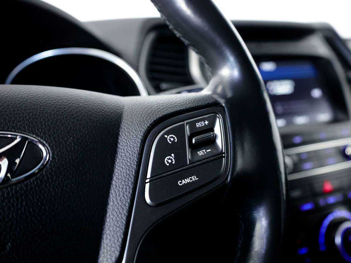 Hyundai Santa Fe 2017 года с пробегом. Фото: #21