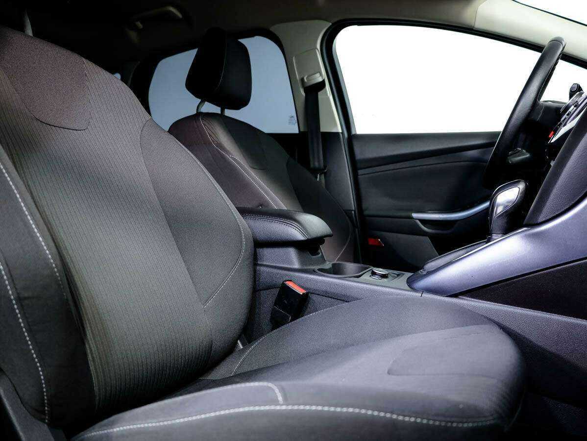 Ford Focus 2013 года с пробегом. Фото: #11