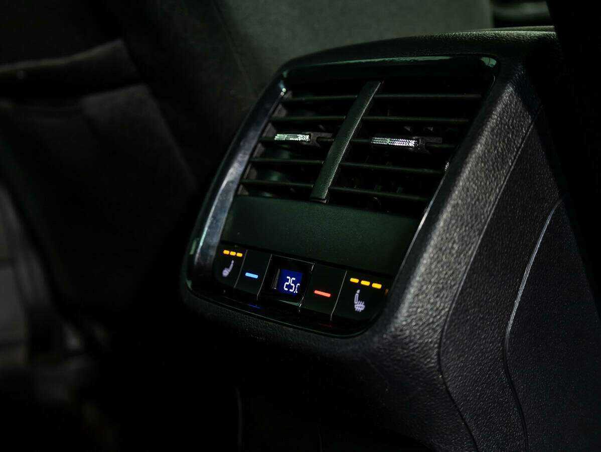 Skoda Octavia 2020 года с пробегом. Фото: #14