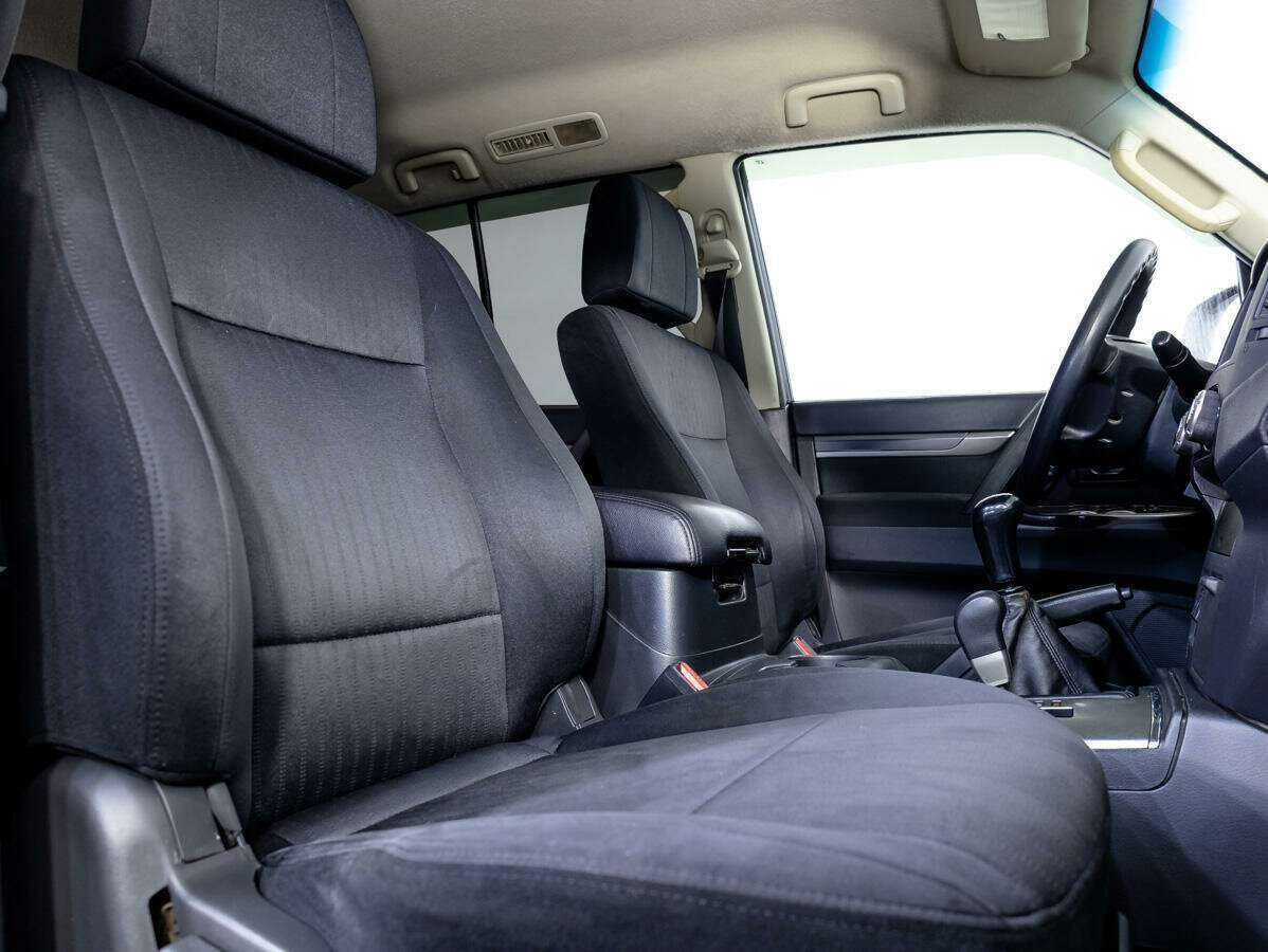 Mitsubishi Pajero 2013 года с пробегом. Фото: #9