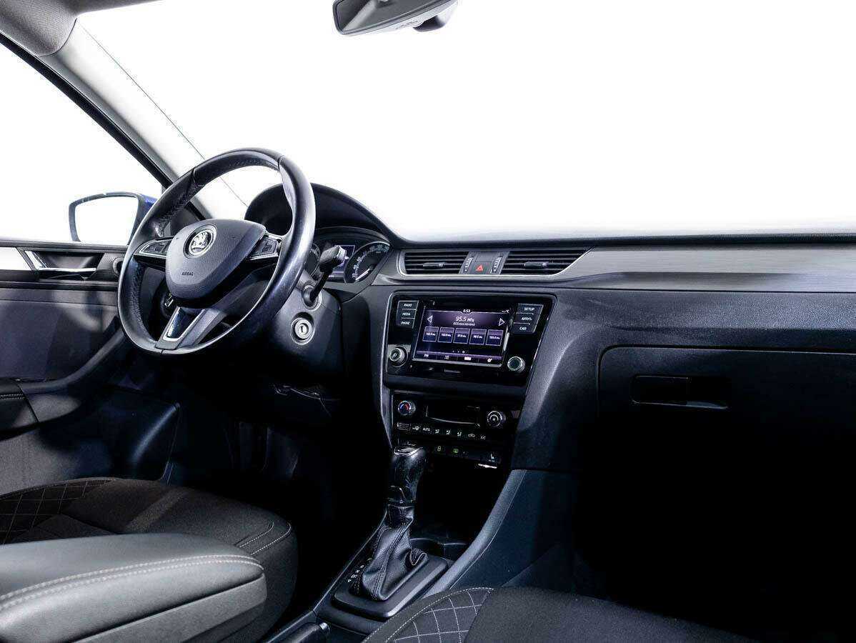 Skoda Rapid 2017 года с пробегом. Фото: #7