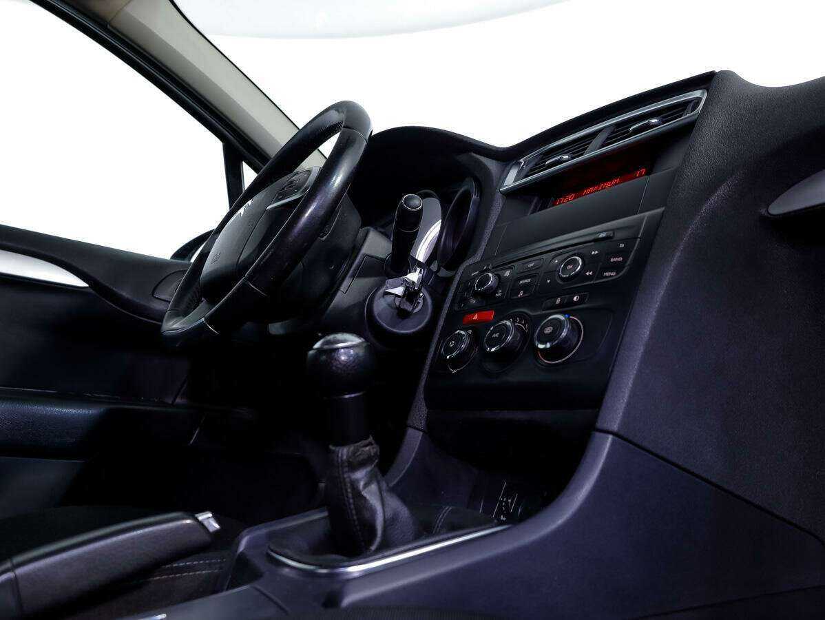 Citroen C4 2013 года с пробегом. Фото: #19