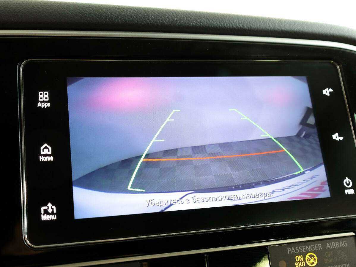 Б/У Митсубиши Оутлэндер 2018 года. Фото: #16