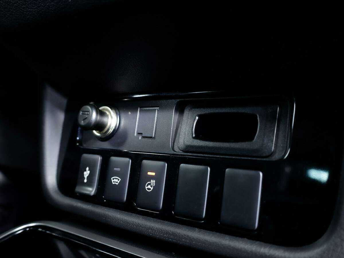 Б/У Митсубиши Оутлэндер 2018 года. Фото: #25