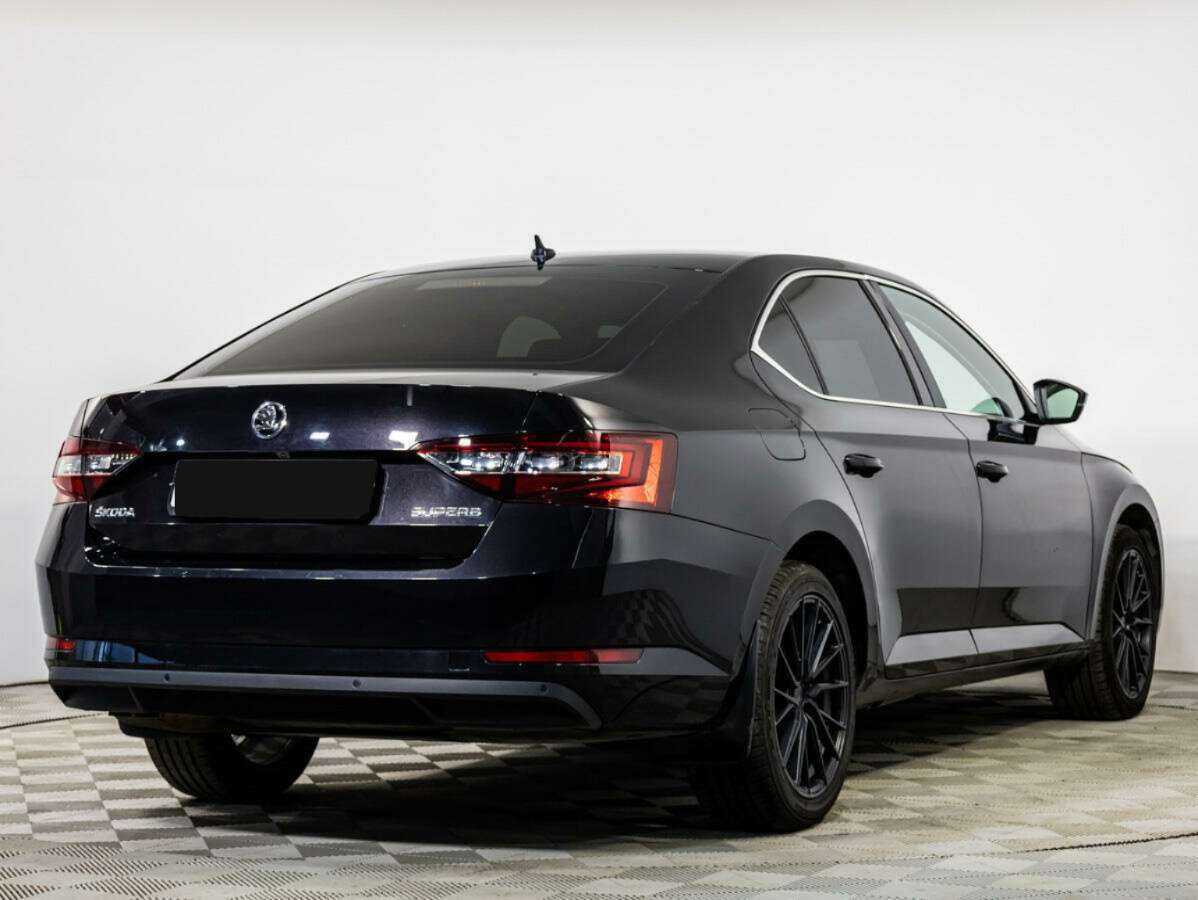 Skoda Superb 2016 года с пробегом. Фото: #3
