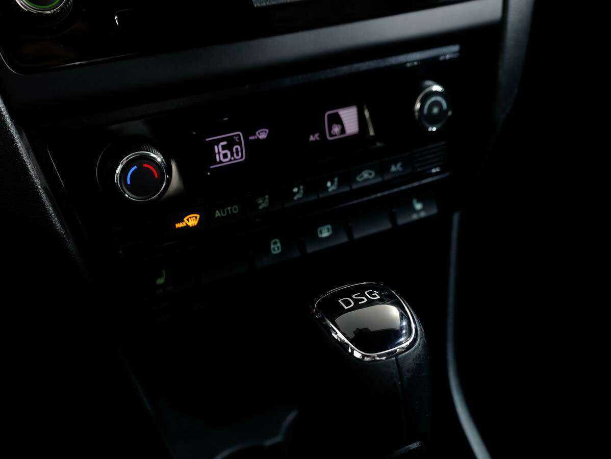 Б/У Шкода Рапид 2017 года. Фото: #16