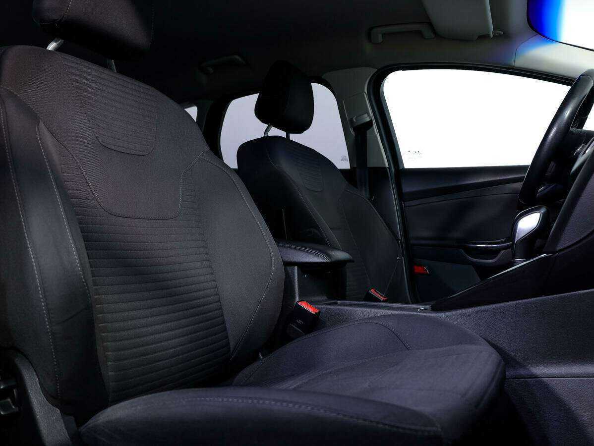 Ford Focus 2018 года с пробегом. Фото: #10