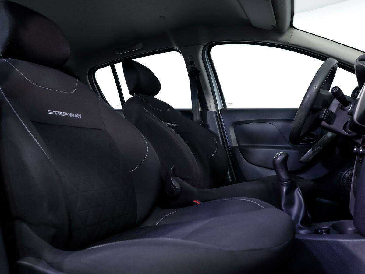 Renault Sandero 2018 года с пробегом. Фото: #12