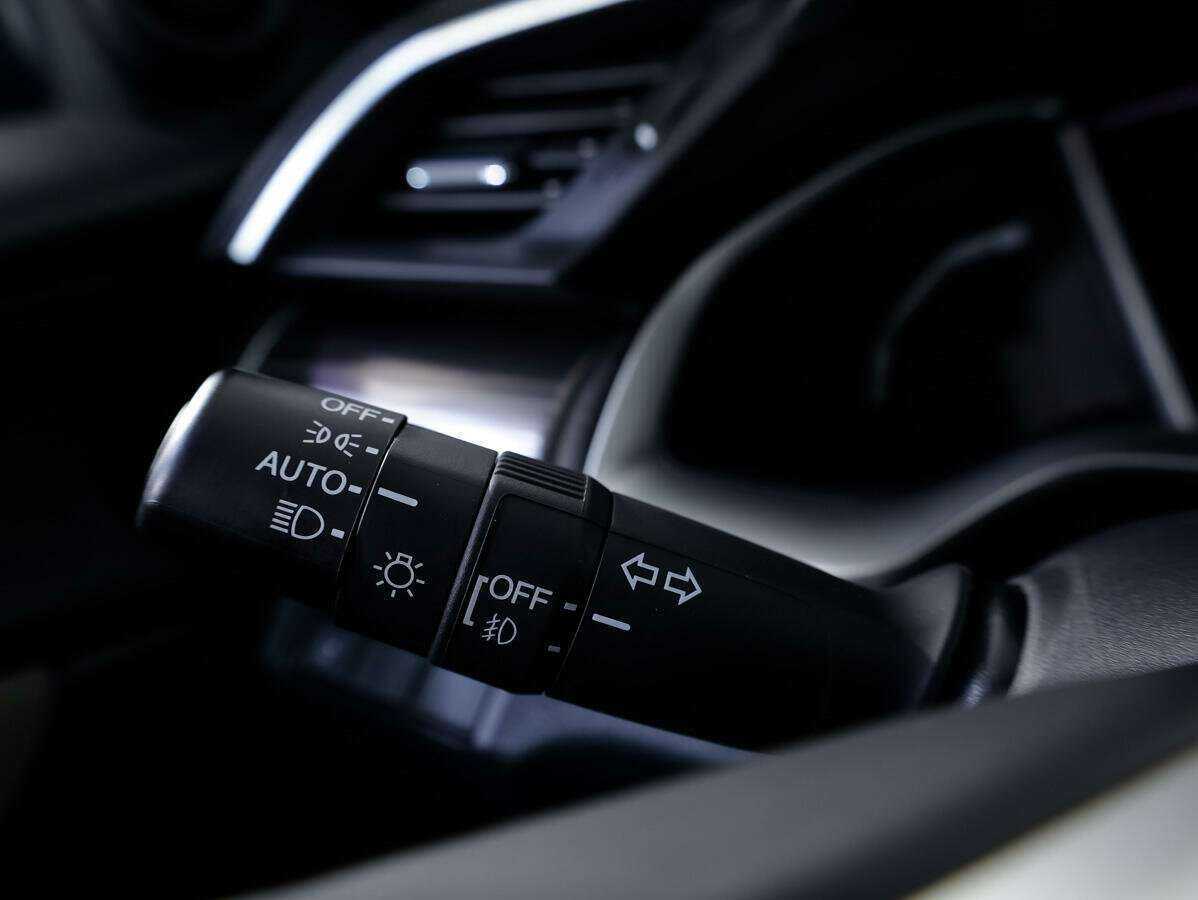 Б/У Хонда Цивик 2019 года. Фото: #21