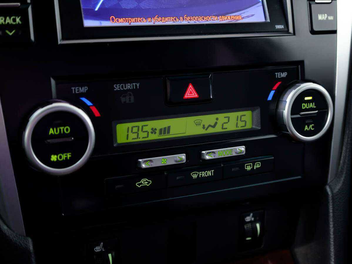 Toyota Camry 2013 года с пробегом. Фото: #15