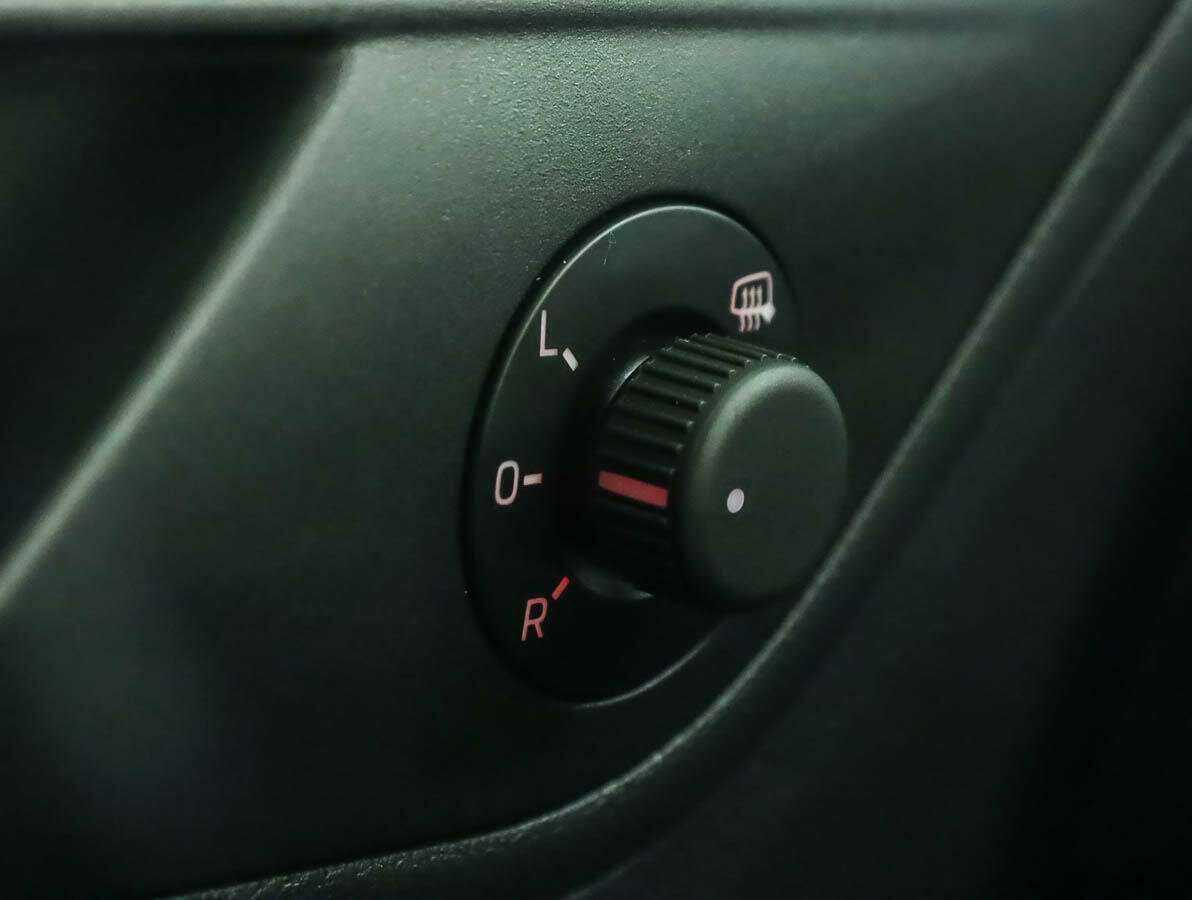 Б/У Фольксваген Поло 2021 года. Фото: #12