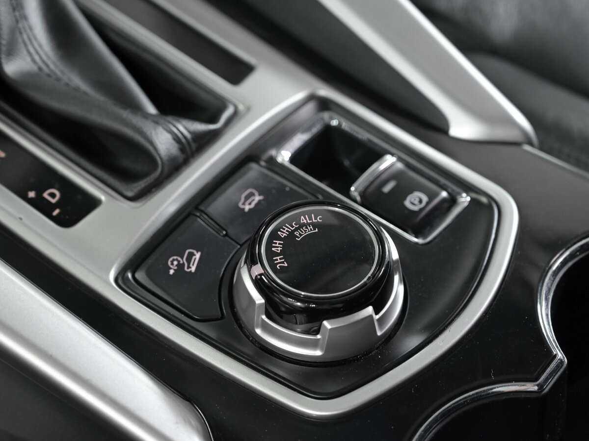 Mitsubishi Pajero Sport 2017 года с пробегом. Фото: #13