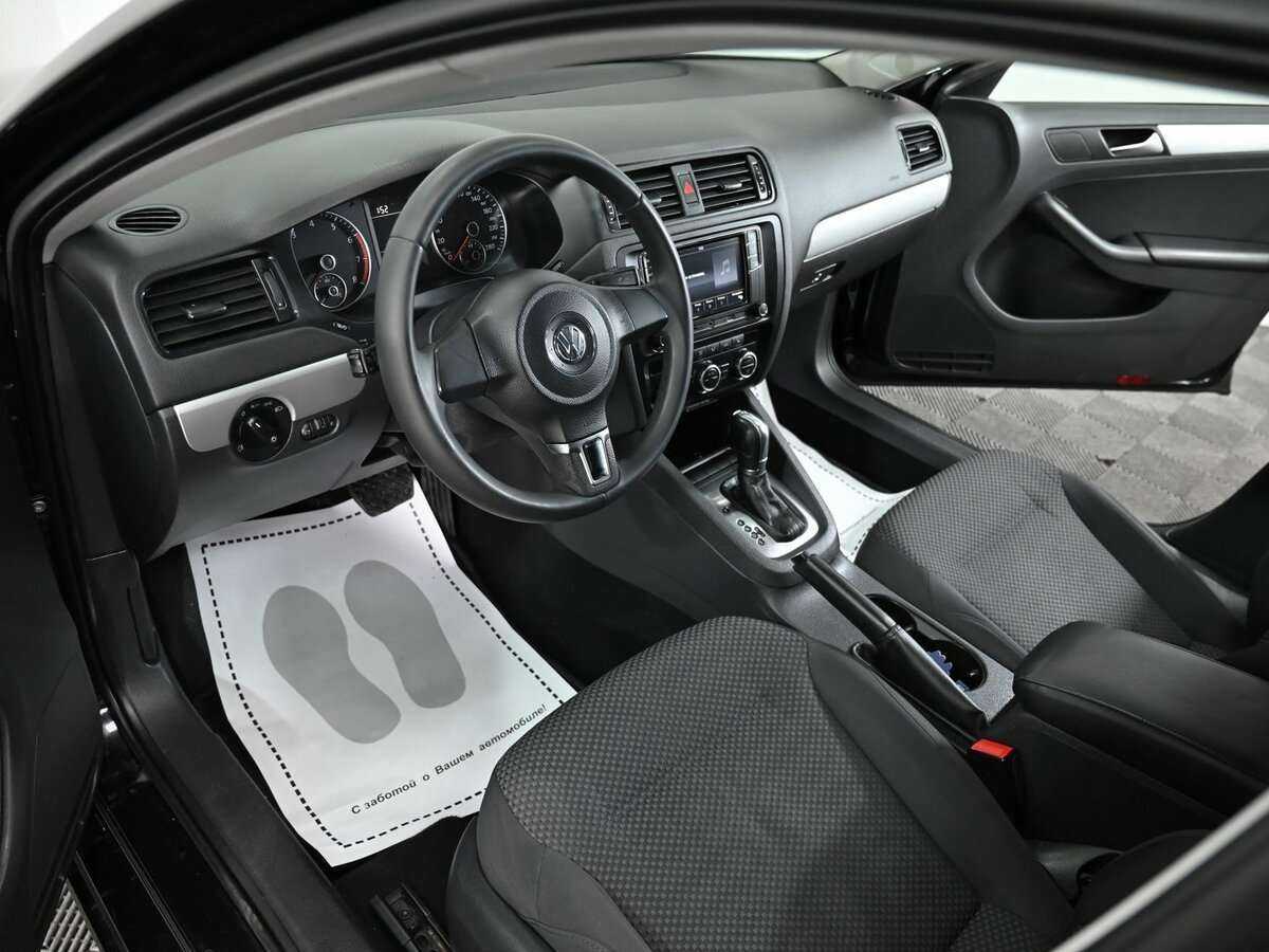 Б/У Фольксваген Джетта 2012 года. Фото: #6