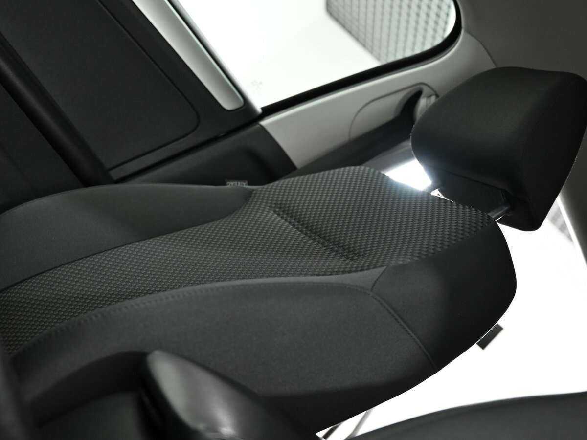 Б/У Фольксваген Джетта 2012 года. Фото: #12