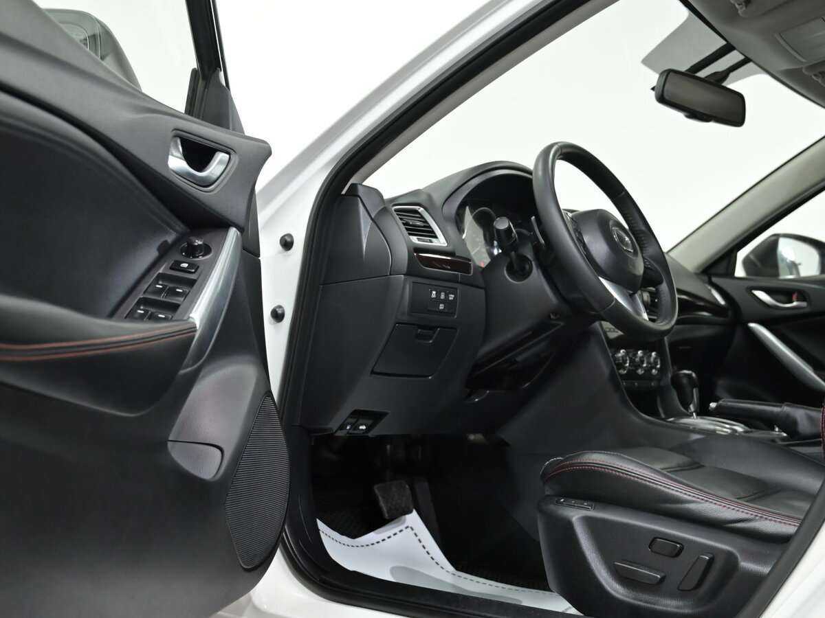 Б/У Мазда 6 2014 года. Фото: #6